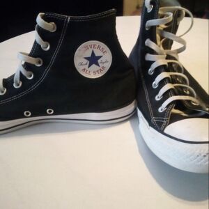 Chuck Taylor's Black Converse